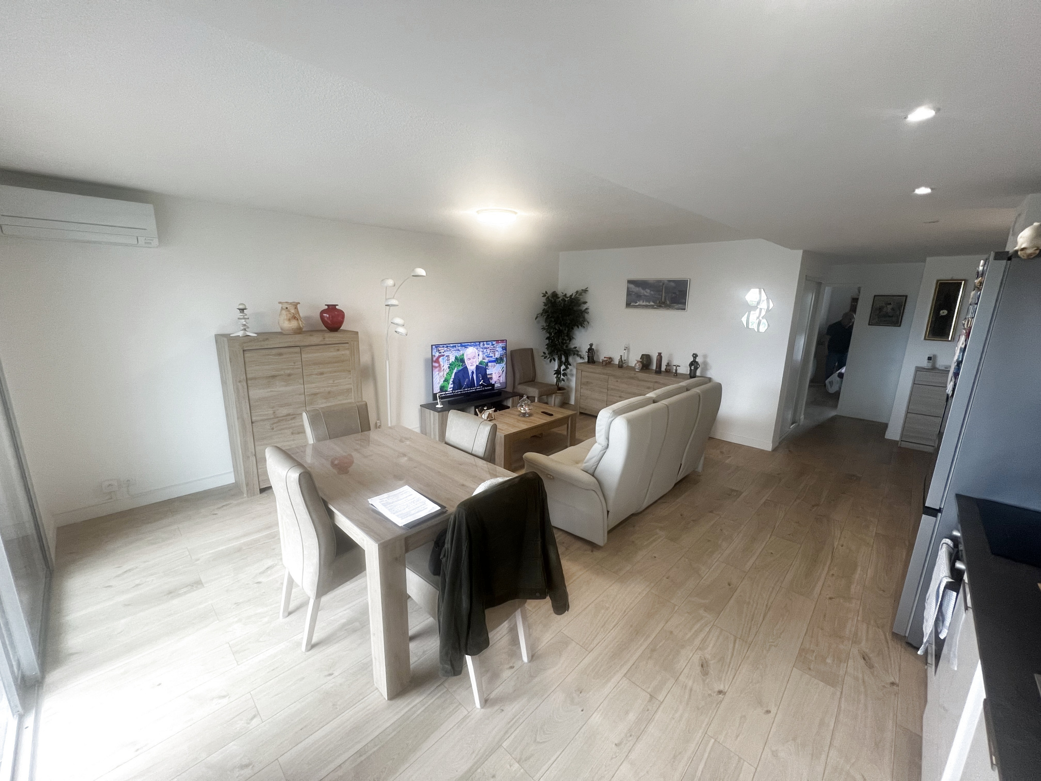 Vente Appartement 64m² 3 Pièces à Cagnes-sur-Mer (06800) - Agence API